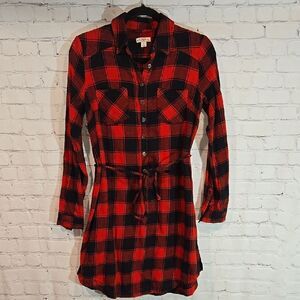 Merona red and black checked tunic top size S